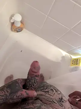 Snapshot of MRTATTWO chatting on November 20, 4:29 pm MRTATTWO online show from November 20, 4:29 pm