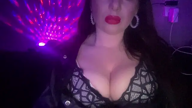 Djelina940 online show from January 7, 7:41 pm