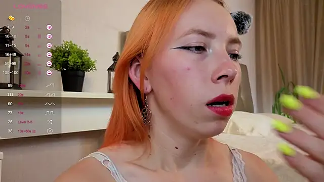 JuliannaWenger online show from September 20, 4:45 pm