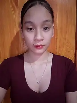 Snapshot of ChiecumBae chatting on October 26, 1:11 pm ChiecumBae online show from October 26, 1:11 pm