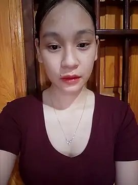 Snapshot of ChiecumBae chatting on September 28, 11:23 pm ChiecumBae online show from September 28, 11:23 pm