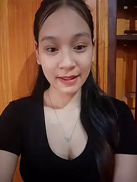 Snapshot of ChiecumBae chatting on October 19, 12:46 am ChiecumBae online show from October 19, 12:46 am