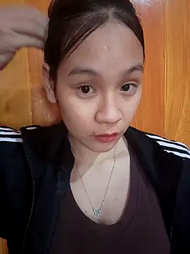 Snapshot of ChiecumBae chatting on November 22, 1:48 am ChiecumBae online show from November 22, 1:48 am