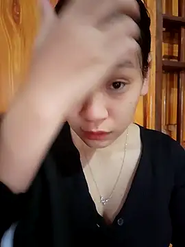 Snapshot of ChiecumBae chatting on November 23, 1:26 am ChiecumBae online show from November 23, 1:26 am