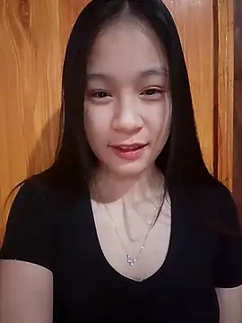 Snapshot of ChiecumBae chatting on October 31, 12:40 am ChiecumBae online show from October 31, 12:40 am