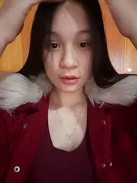 Snapshot of ChiecumBae chatting on November 13, 1:53 am ChiecumBae online show from November 13, 1:53 am