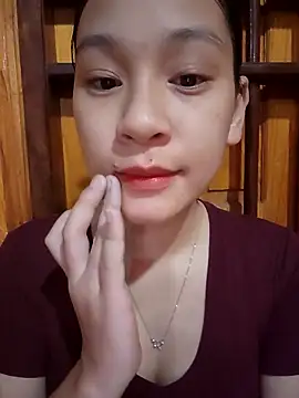 Snapshot of ChiecumBae chatting on October 12, 10:33 pm ChiecumBae online show from October 12, 10:33 pm