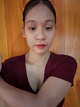 Snapshot of ChiecumBae chatting on October 8, 2:02 am ChiecumBae online show from October 8, 2:02 am