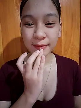 Snapshot of ChiecumBae chatting on November 16, 11:08 pm ChiecumBae online show from November 16, 11:08 pm