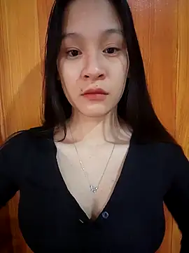 Snapshot of ChiecumBae chatting on November 20, 1:39 am ChiecumBae online show from November 20, 1:39 am