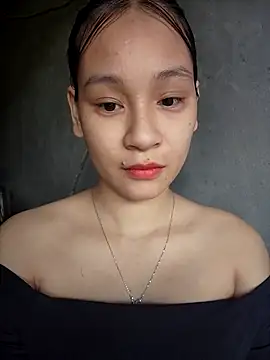 Snapshot of ChiecumBae chatting on September 11, 2:00 am ChiecumBae online show from September 11, 2:00 am