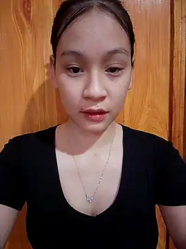 Snapshot of ChiecumBae chatting on October 22, 2:00 am ChiecumBae online show from October 22, 2:00 am