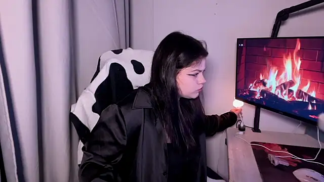 GoddessDarina online show from October 30, 4:04 pm