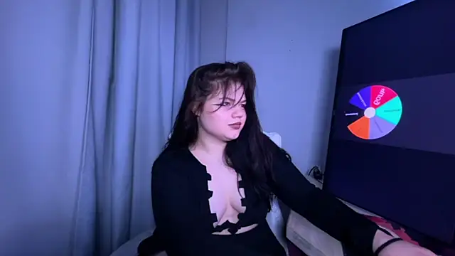 GoddessDarina online show from January 9, 11:17 am