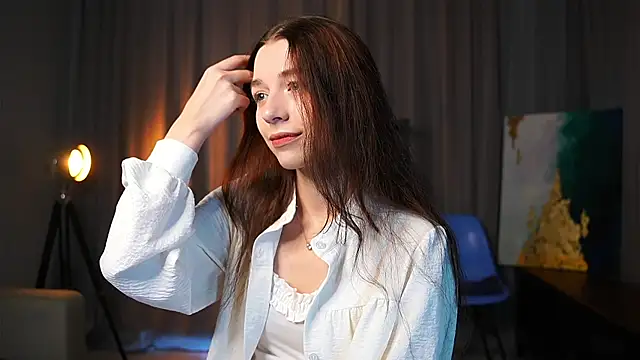 Snapshot of RoxieBolich chatting on September 9, 1:53 pm RoxieBolich online show from September 9, 1:53 pm
