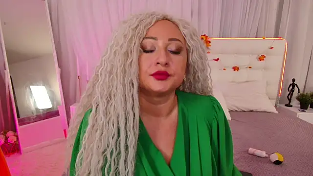 Snapshot of Lilit_1Love chatting on October 25, 4:29 pm Lilit 1Love online show from October 25, 4:29 pm