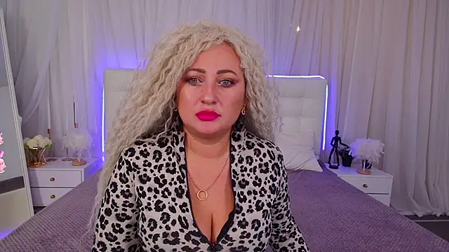 Snapshot of Lilit_1Love chatting on October 13, 4:30 pm Lilit 1Love online show from October 13, 4:30 pm