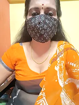 Snapshot of mallu-reshma chatting on October 9, 5:19 am mallu-reshma online show from October 9, 5:19 am