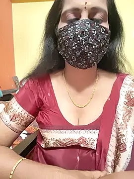 Snapshot of mallu-reshma chatting on September 26, 6:42 am mallu-reshma online show from September 26, 6:42 am