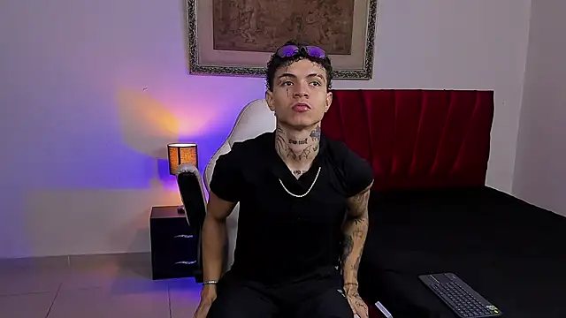 john mystic online show from February 6, 1:45 am