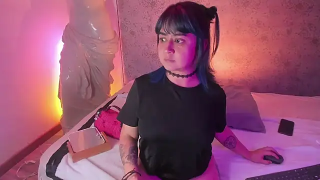 LylaVixxen online show from November 29, 6:02 am