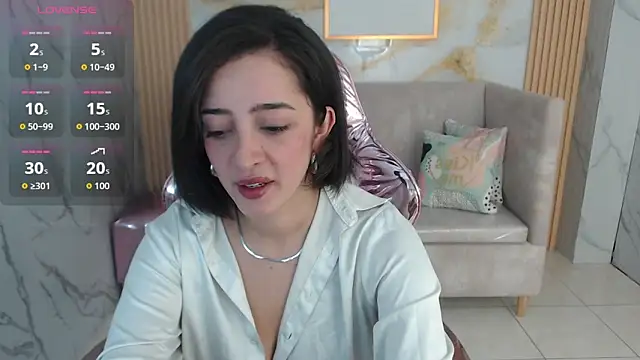 sara lopez s online show from November 19, 1:22 pm