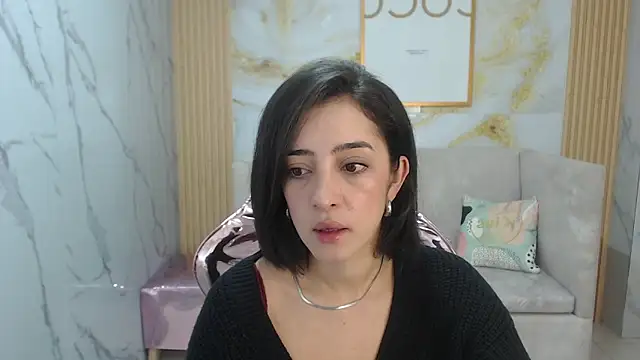 sara lopez s online show from November 29, 1:22 pm