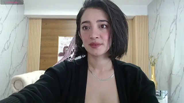 sara lopez s online show from April 10, 1:51 pm