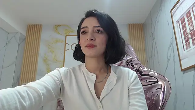sara lopez s online show from September 19, 1:15 pm