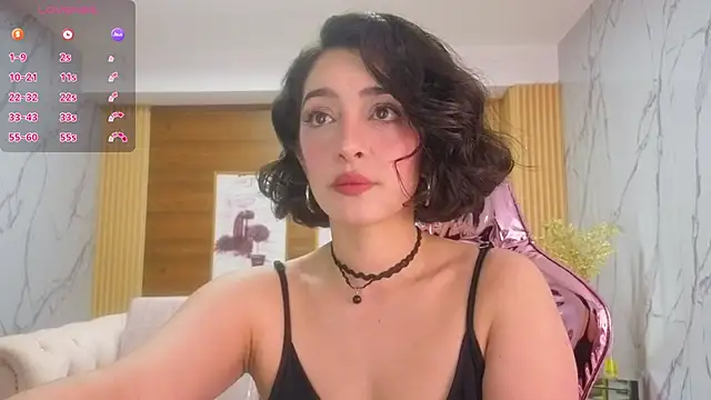 Snapshot of sara_lopez_s chatting on June 16, 2:28 pm sara lopez s online show from June 16, 2:28 pm
