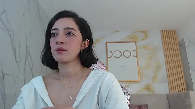 sara lopez s online show from October 3, 1:23 pm
