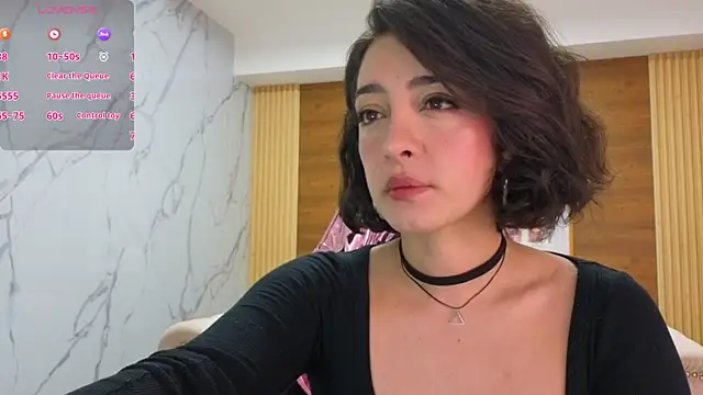 Snapshot of sara_lopez_s chatting on June 12, 1:53 pm sara lopez s online show from June 12, 1:53 pm