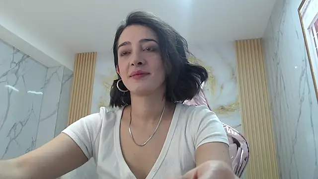 sara lopez s online show from September 11, 1:22 pm