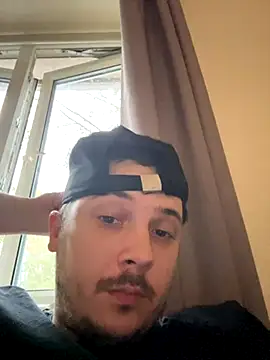 Snapshot of XXKieran chatting on October 19, 3:15 pm XXKieran online show from October 19, 3:15 pm