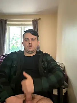 Snapshot of XXKieran chatting on October 7, 8:48 am XXKieran online show from October 7, 8:48 am