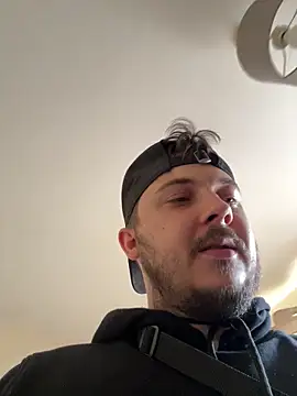 XXKieran online show from April 21, 8:10 am