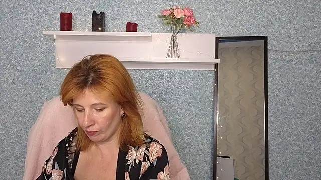 Snapshot of Elannaria chatting on September 26, 4:47 pm Elannaria online show from September 26, 4:47 pm
