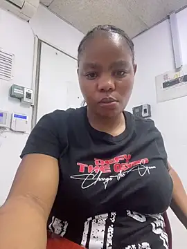 Babedaawl online show from February 6, 10:39 pm