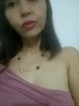 Snapshot of zaira_spice chatting on June 15, 11:59 pm zaira spice online show from June 15, 11:59 pm