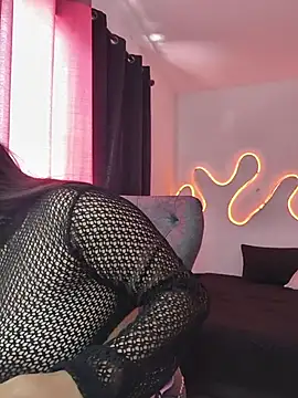 GabyMontenegro online show from April 22, 4:36 pm