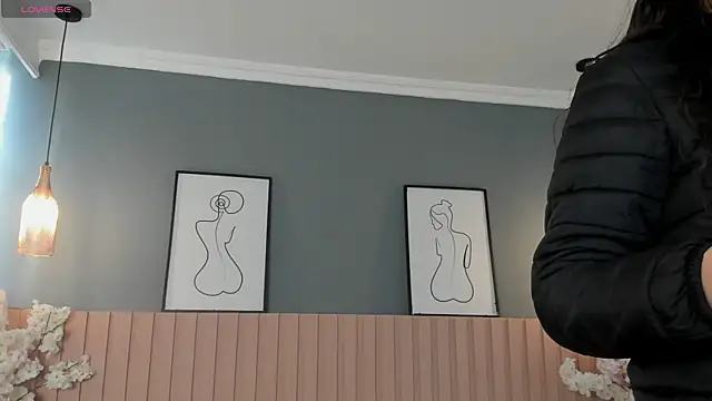 Mila Hank  online show from February 26, 12:05 pm