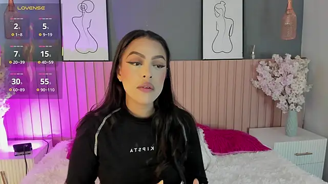 Mila Hank  online show from February 17, 12:13 pm