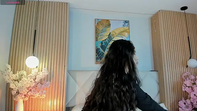 Mila Hank  online show from May 3, 12:31 pm