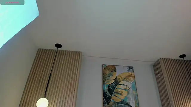 Mila Hank  online show from March 27, 12:17 pm