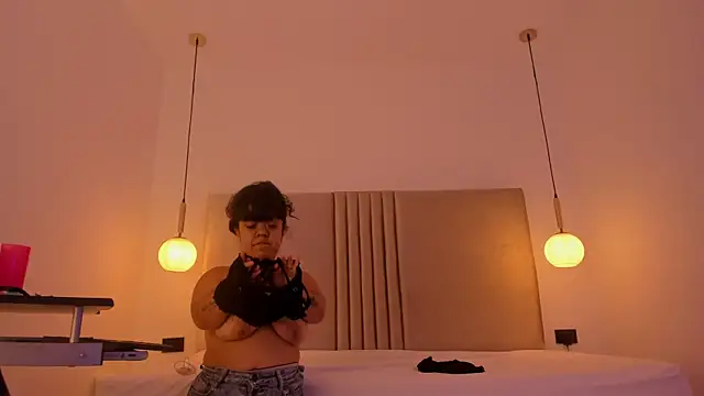 PamelaBonnet mml online show from October 25, 7:58 pm