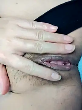 Lyly suri07 online show from March 11, 8:03 pm