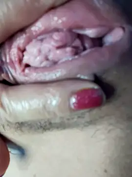 Snapshot of Lyly_suri07 chatting on December 1, 5:03 pm Lyly suri07 online show from December 1, 5:03 pm