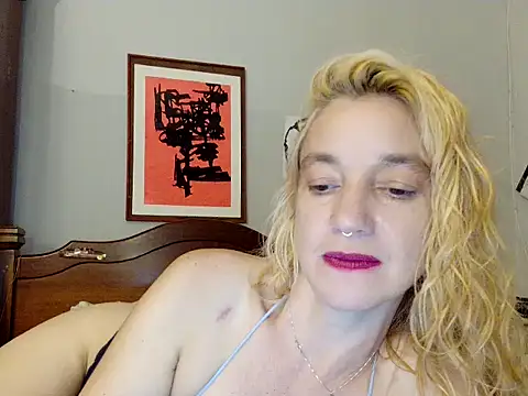 Senhoritajesus42 online show from March 8, 6:33 pm