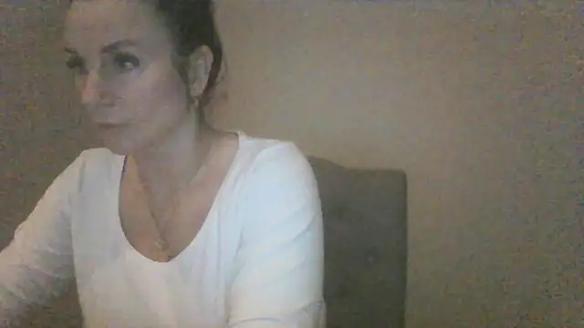 Justnani001 online show from February 22, 10:44 pm