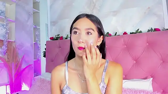 Nicolqueen  online show from December 2, 11:12 am